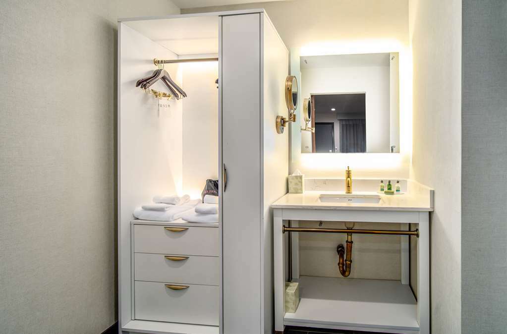 818 Hotel + Pool, Ascend Hotel Collection By Choice Los Angeles Room photo